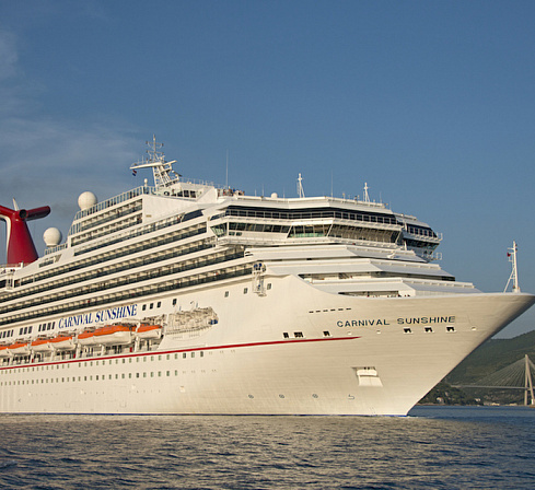 Круизный лайнер Carnival Sunshine